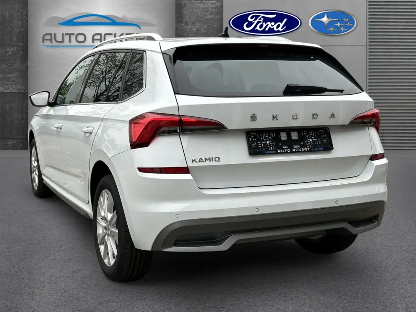 Skoda Kamiq Style 1.0 TSI DSG*Kessy*PDC*SHz*LED*DAB*17 Wit - 2