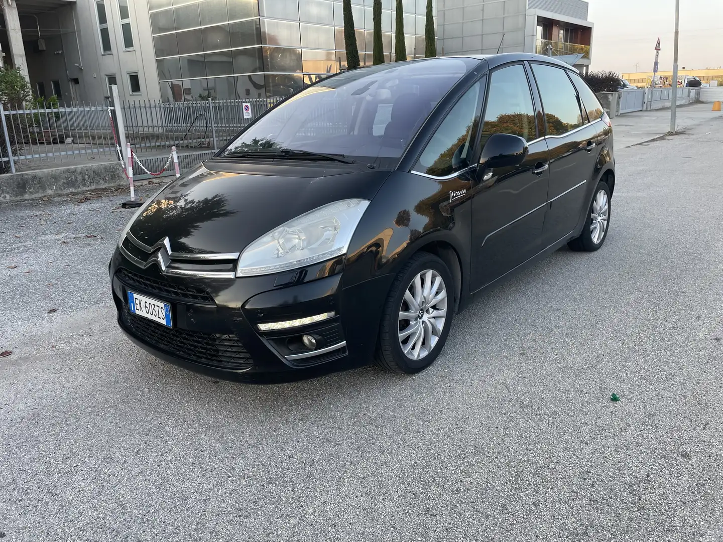 Citroen C4 Picasso 1.6 hdi 16v Exclusive 110cv fap - 1