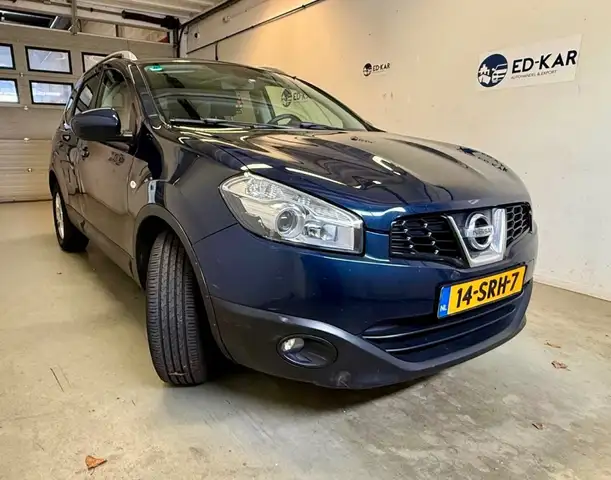 Nissan Qashqai+2 view 5