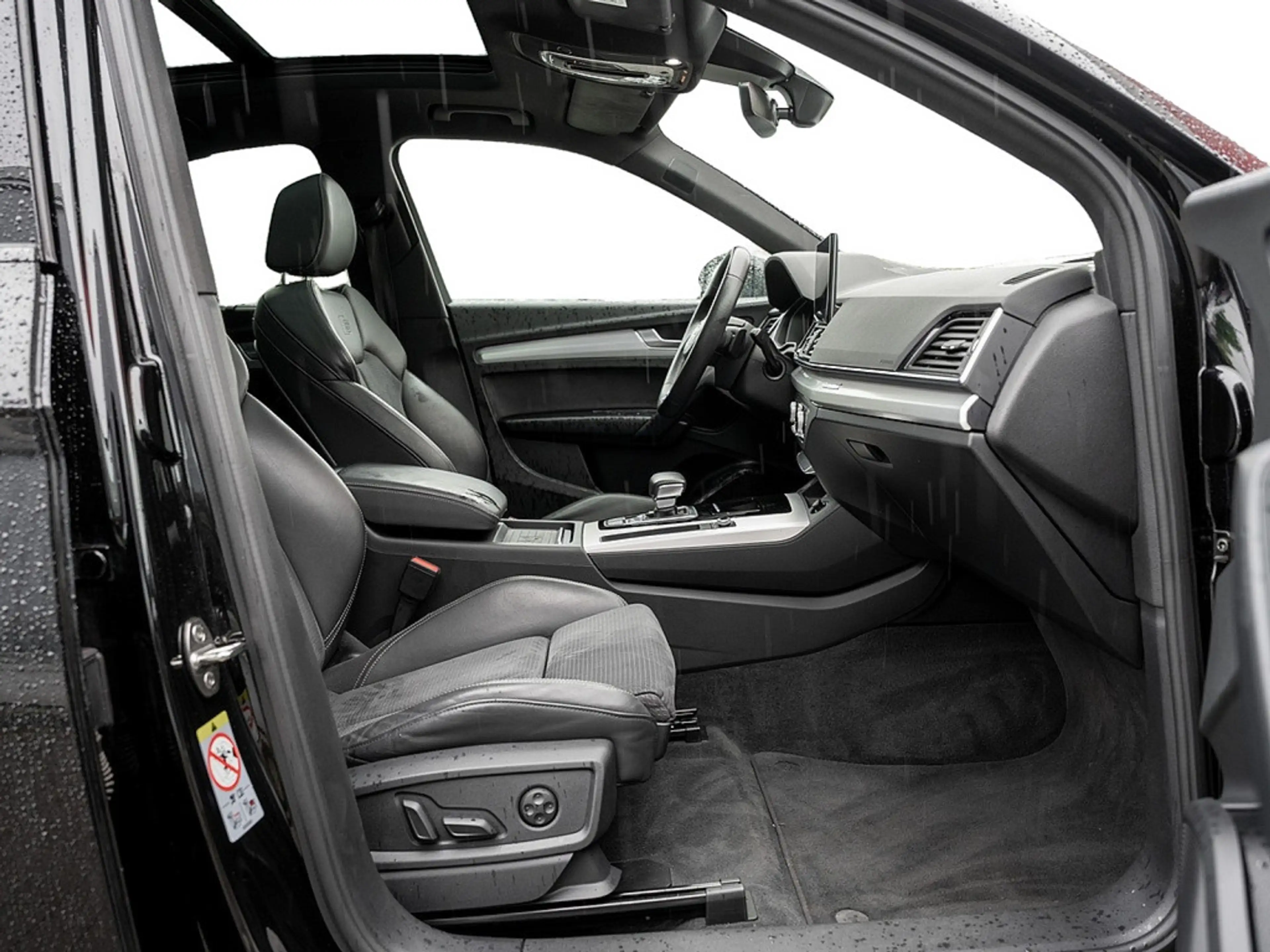 Audi SQ5 Sportback 3.0 TDI quattro AHK 360° PANO B — photo 2