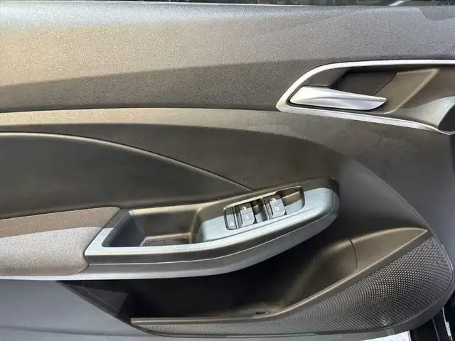 MG MG3 view 10