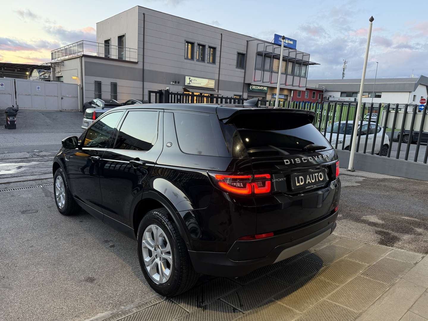 Land Rover Discovery Sport AWD 2.0D TD4 MHEV -  - Joinsteer - #4