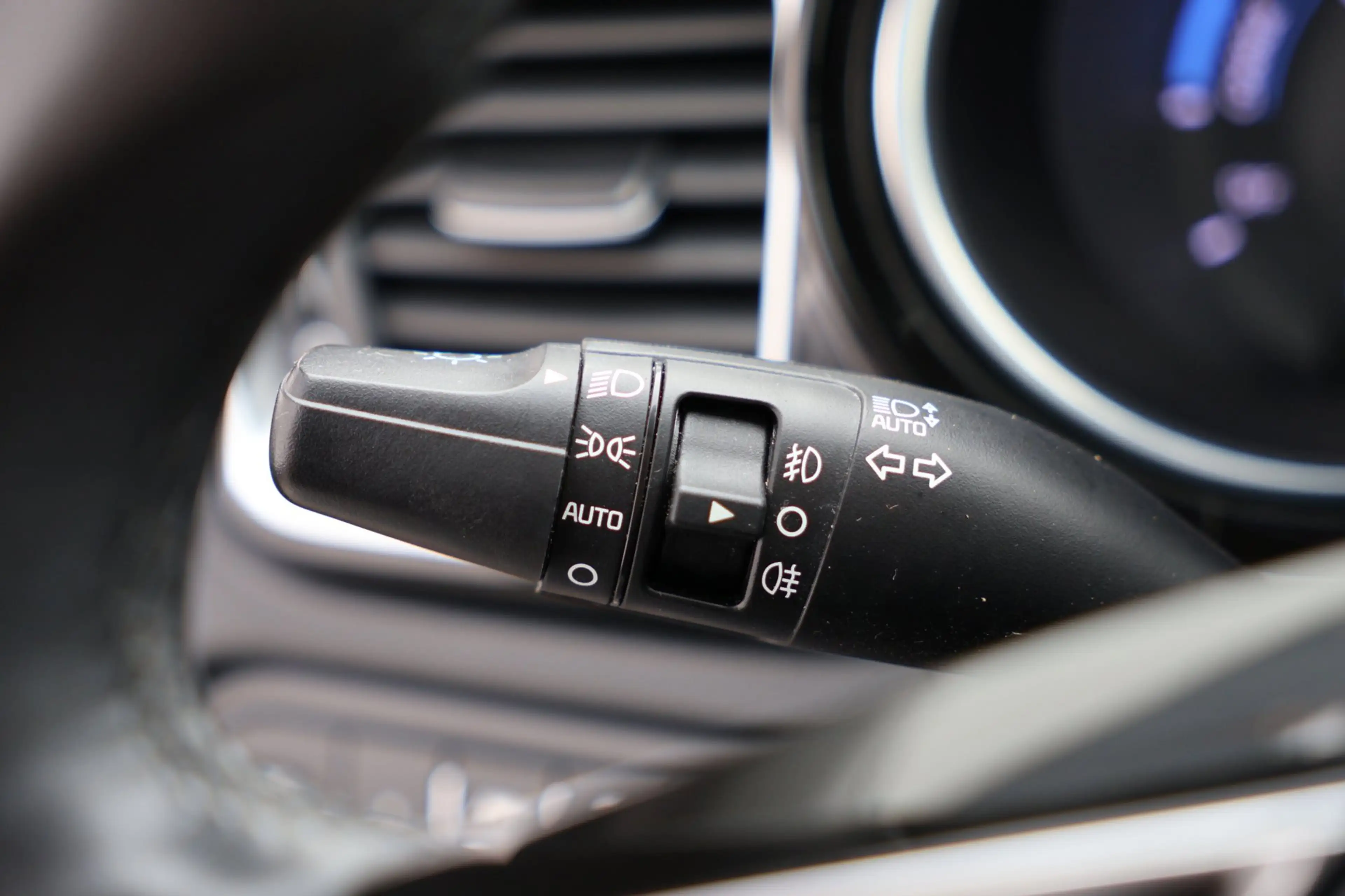 Kia Ceed SW / cee'd SW Sportswagon 1.6 GDI PHEV Carplay Camera Keyless BT — photo 24