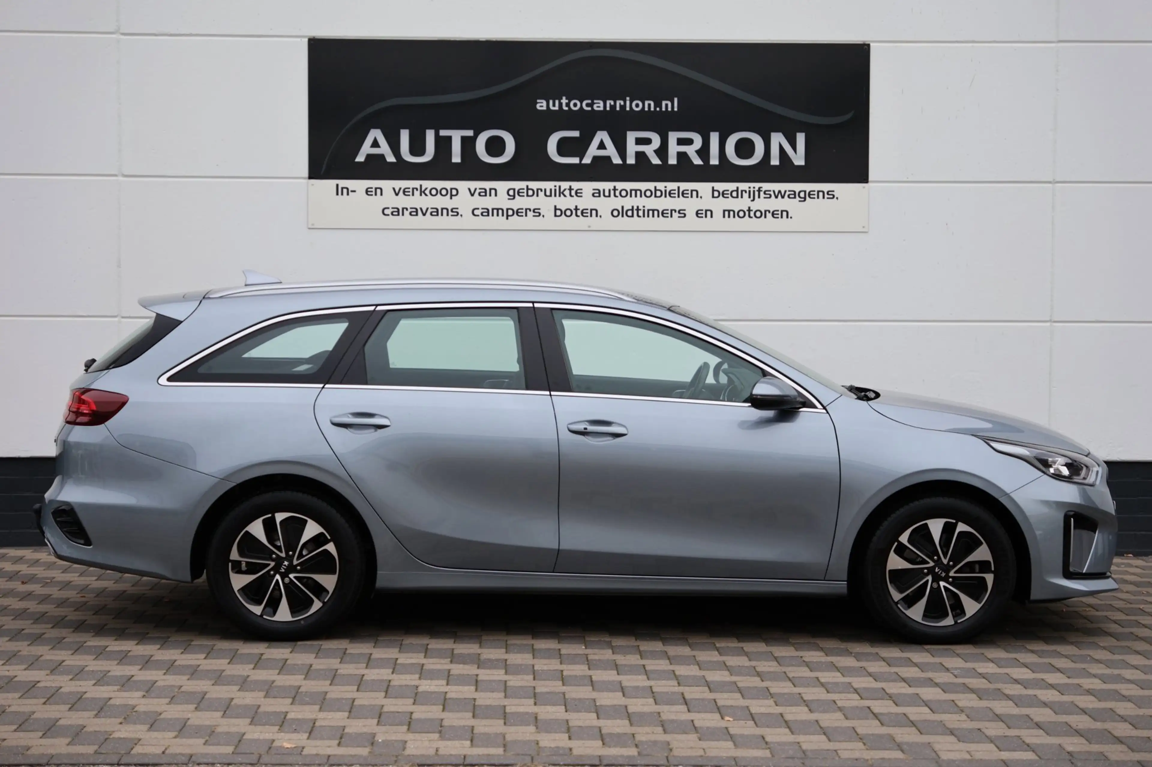 Kia Ceed SW / cee'd SW Sportswagon 1.6 GDI PHEV Carplay Camera Keyless BT — photo 2