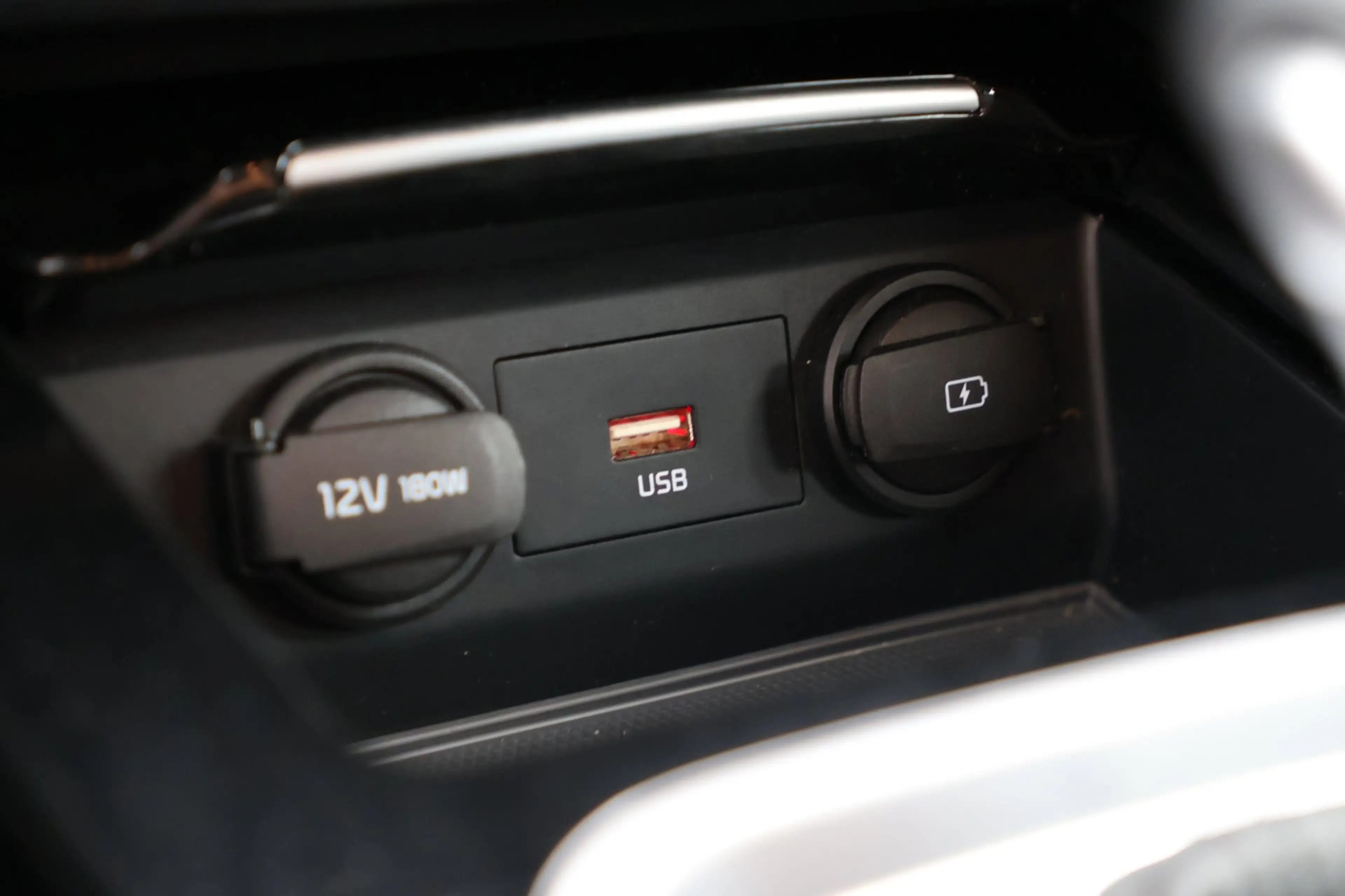 Kia Ceed SW / cee'd SW Sportswagon 1.6 GDI PHEV Carplay Camera Keyless BT — photo 37
