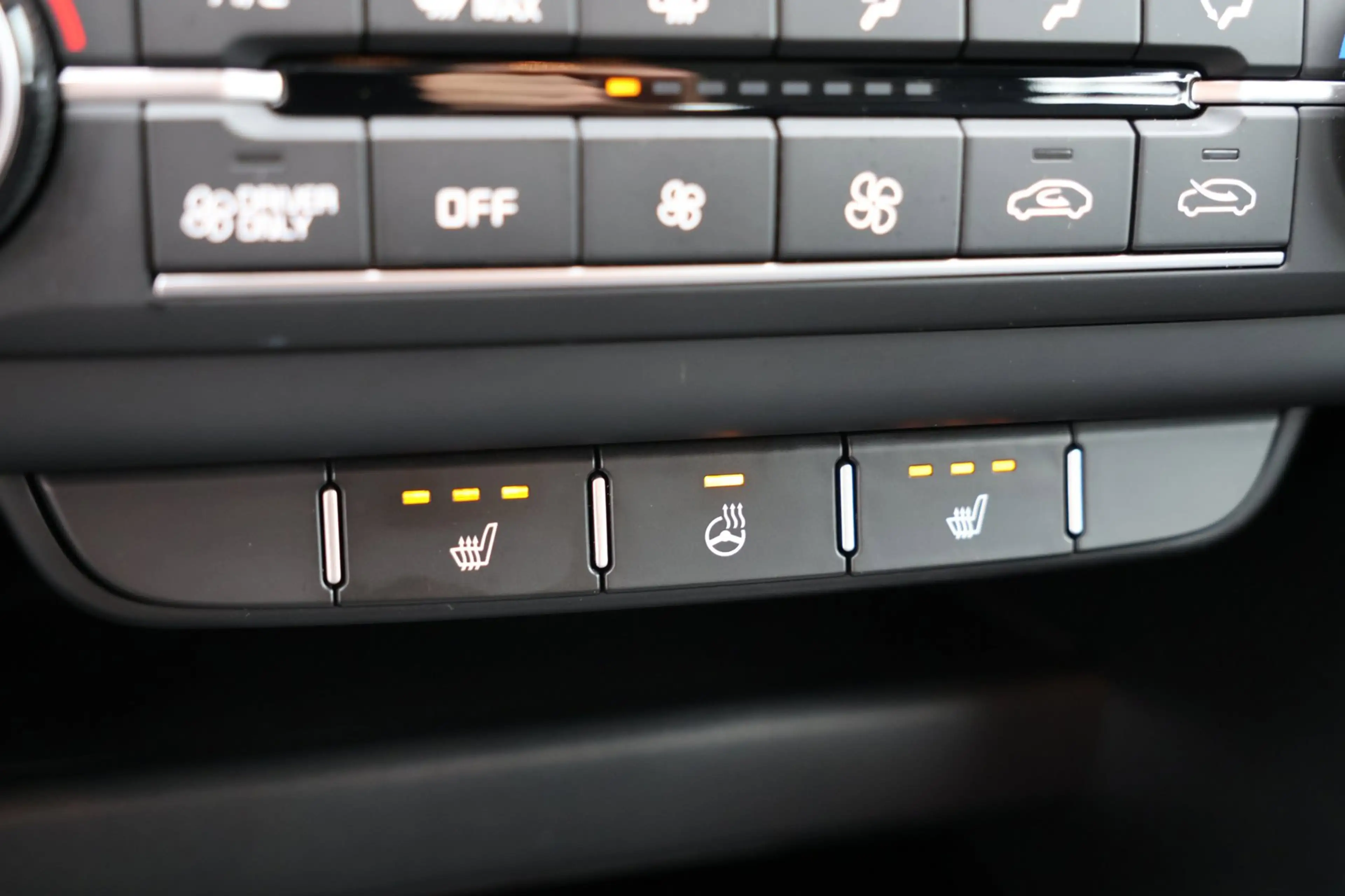 Kia Ceed SW / cee'd SW Sportswagon 1.6 GDI PHEV Carplay Camera Keyless BT — photo 36