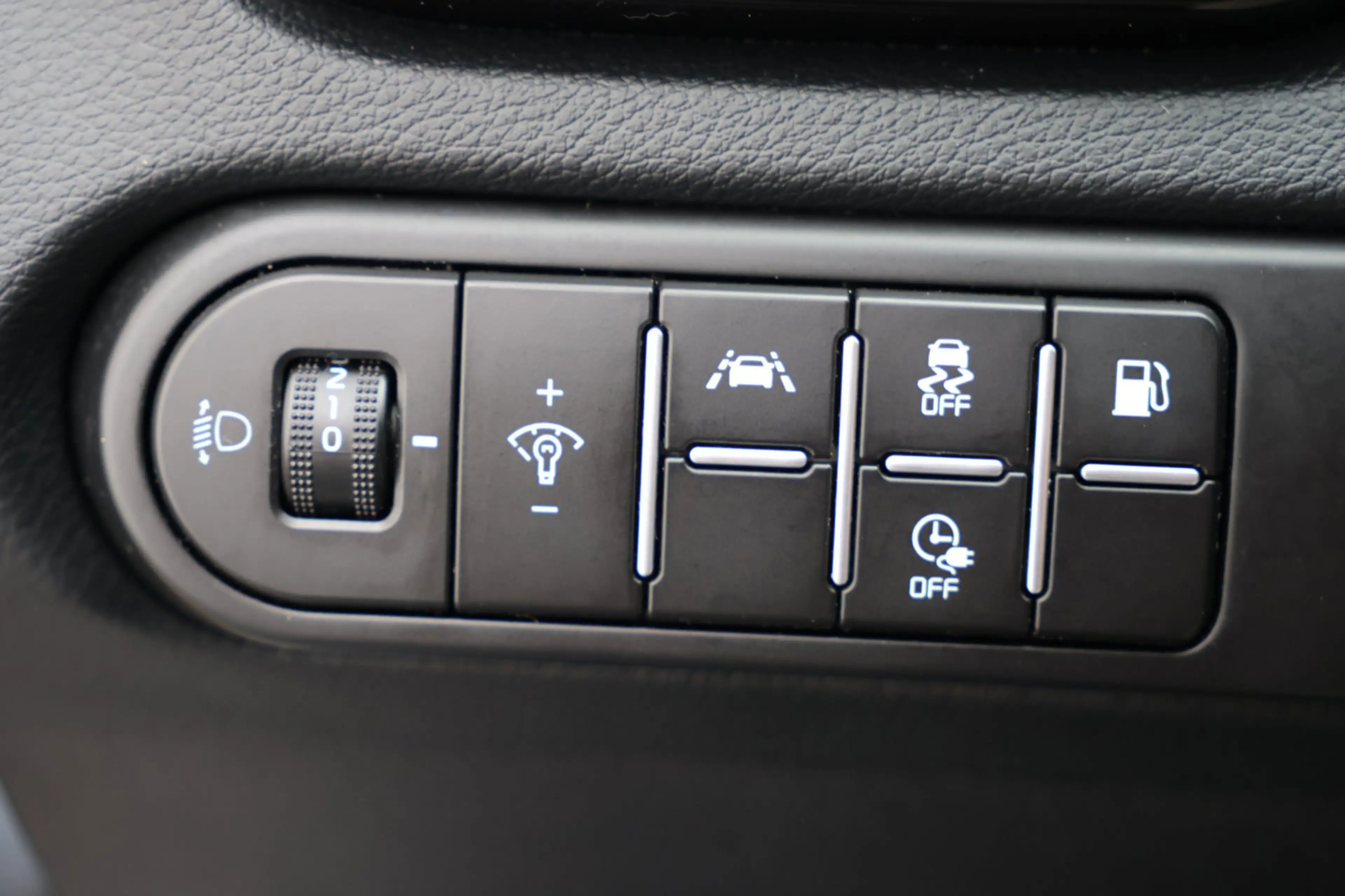 Kia Ceed SW / cee'd SW Sportswagon 1.6 GDI PHEV Carplay Camera Keyless BT — photo 25
