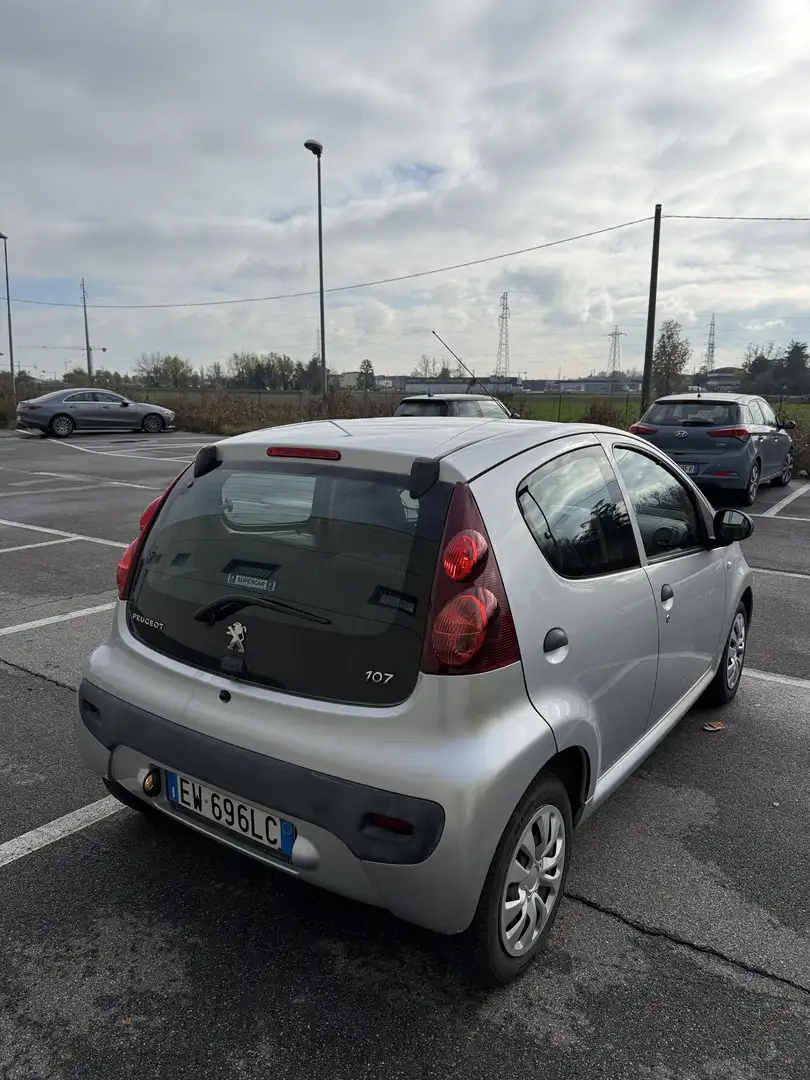 Peugeot 107 5p 1.0 12v Superga - 1