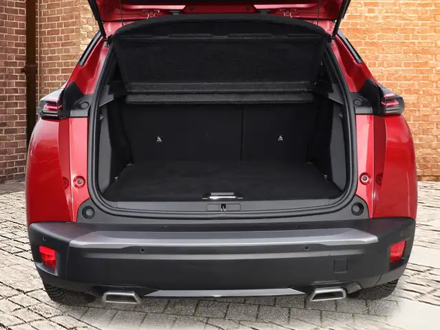 Peugeot 2008 view 6