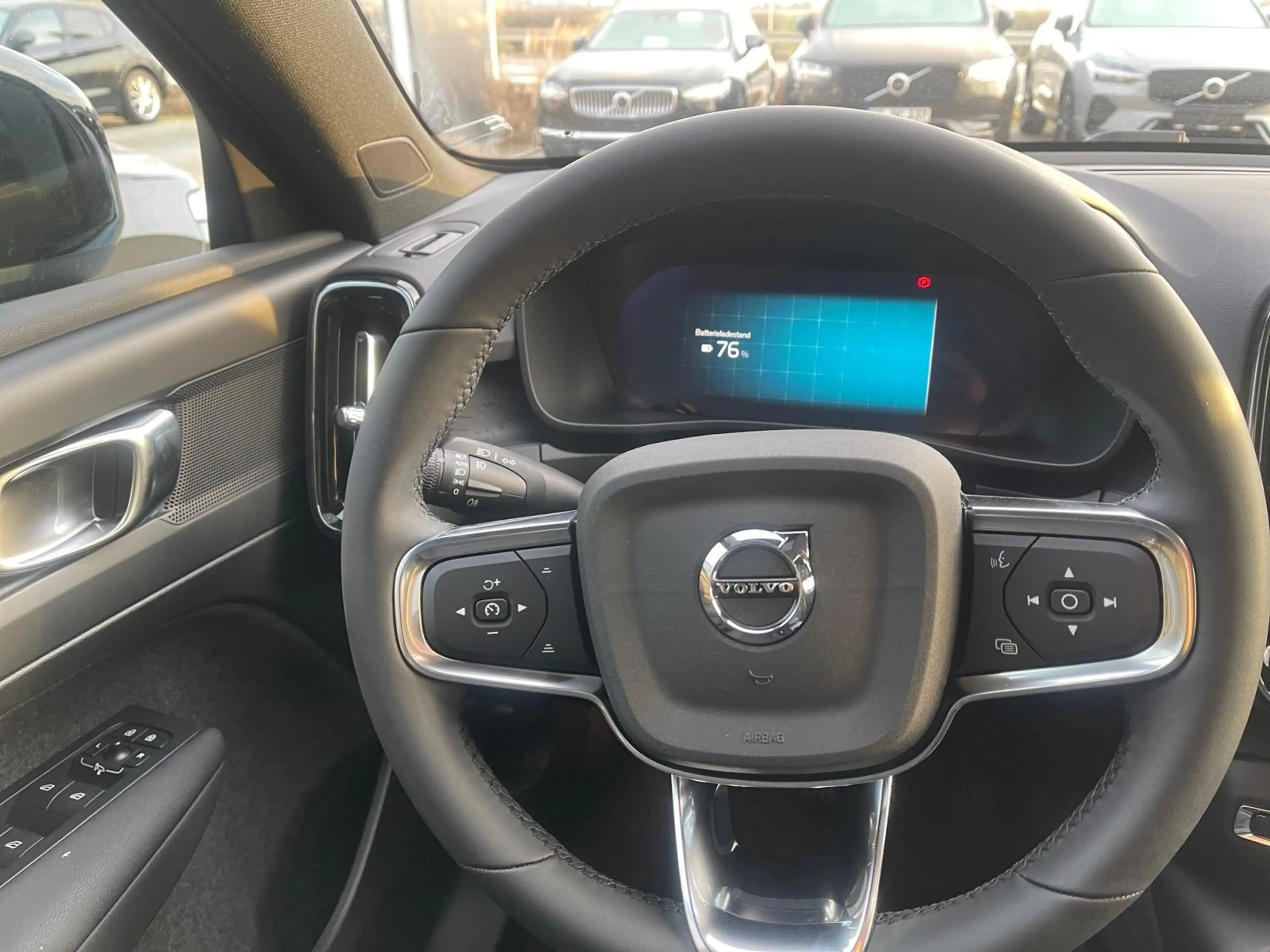 Volvo C40 Recharge Pure Electric MY24 — photo 15