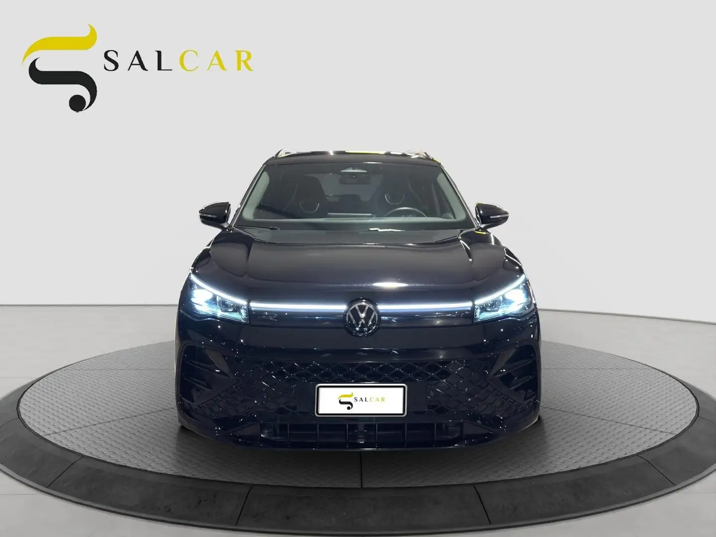 Volkswagen Tiguan 2.0 tdi 193cv dsg R-Line Plus 4motion 2024 Nero - 2