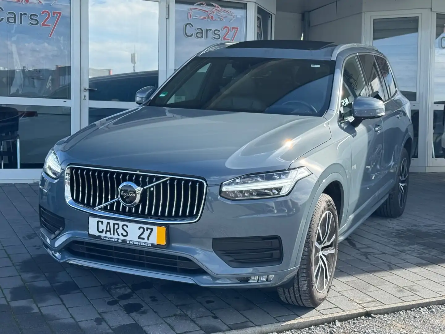 Volvo XC90 Momentum Pro AWD H&K Kamera 7-Sitze Pan AHK Grau - 1