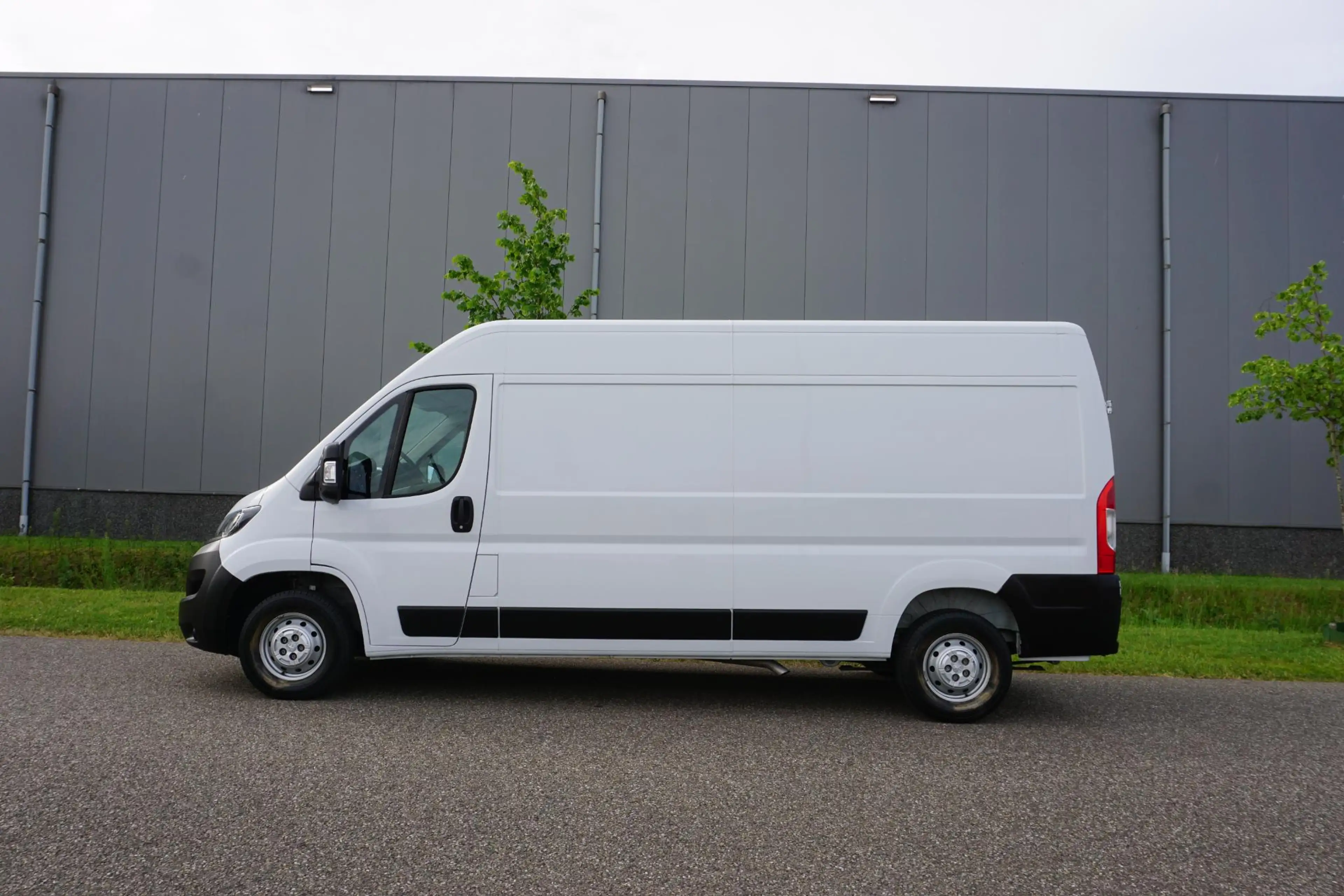 Peugeot Boxer 2.2 BlueHDi 140 L3H2 3.5t in Topstaat |Camera |Cru — photo 6