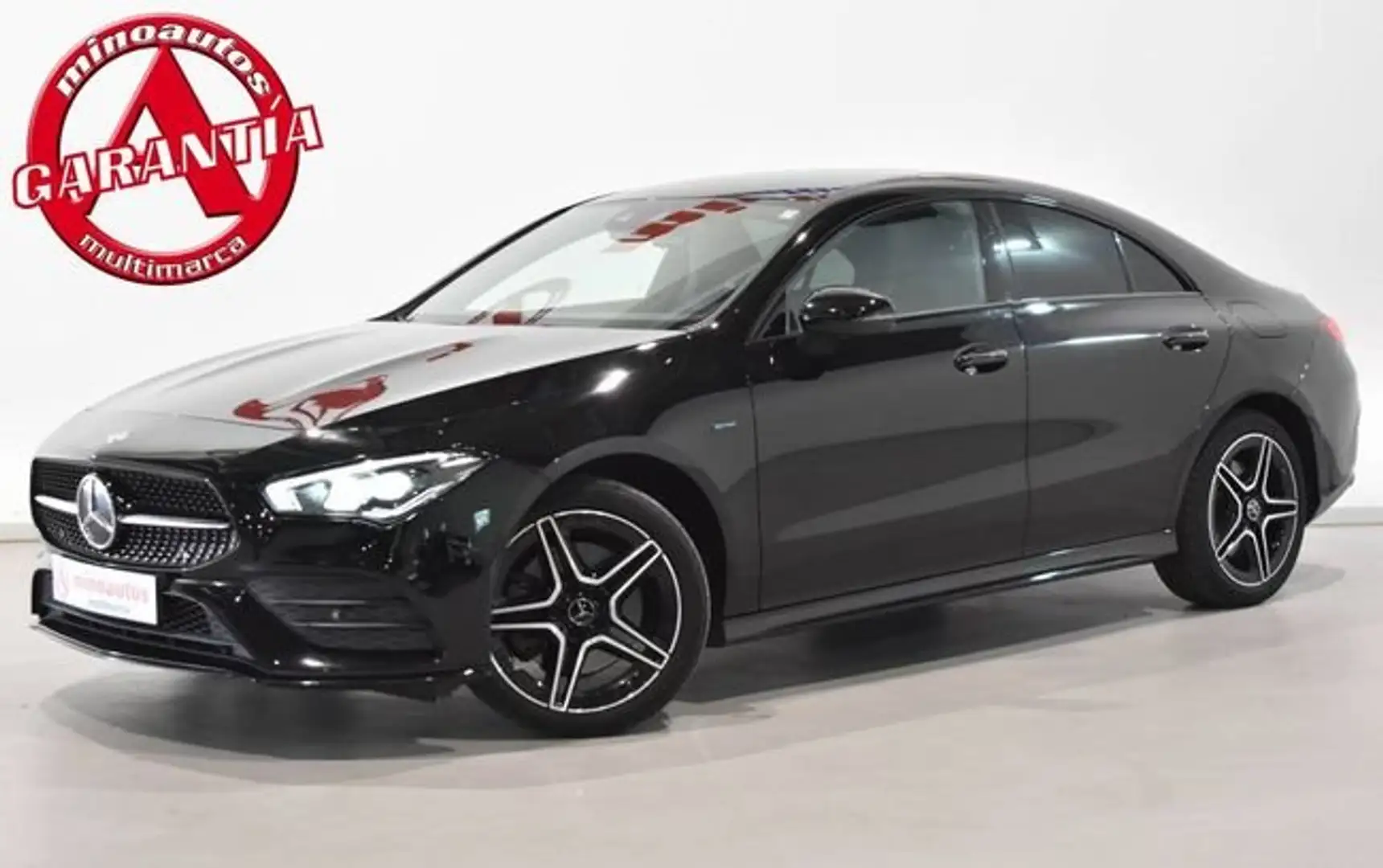 Mercedes-Benz CLA 250 COUPÉ 218 CV 8G-TRONIC AMG LINE Negro - 1