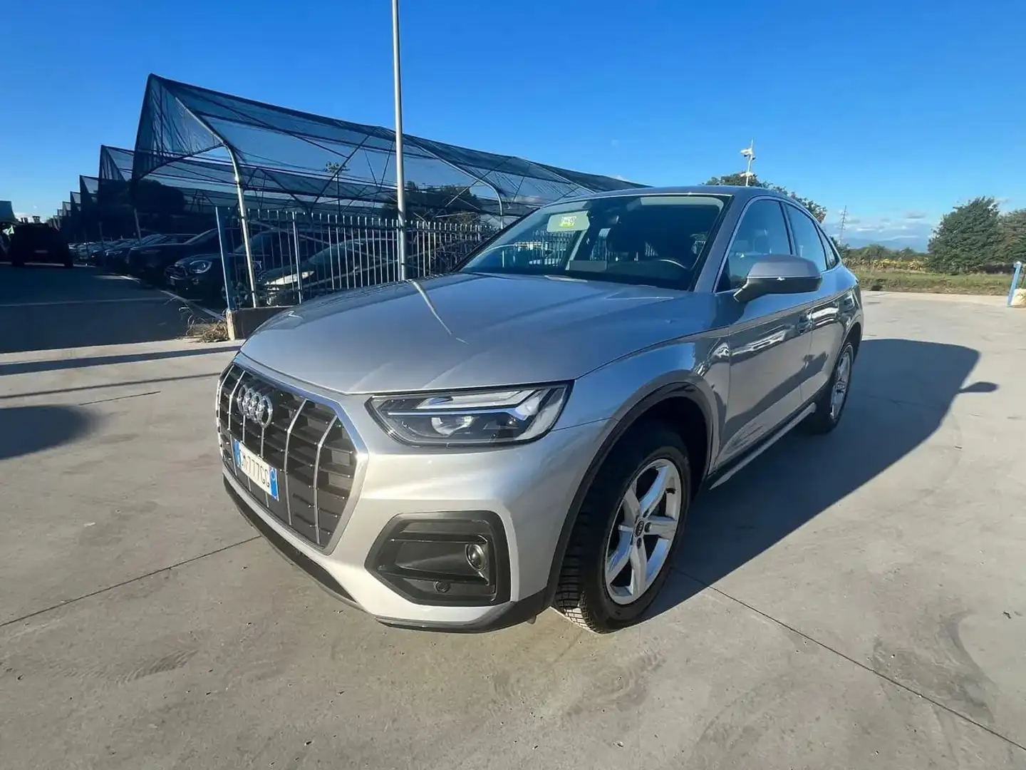 Audi Q5 Sportback 40 2.0 tdi Advanced 4x4 s-tronic GM777GG Argent - 2