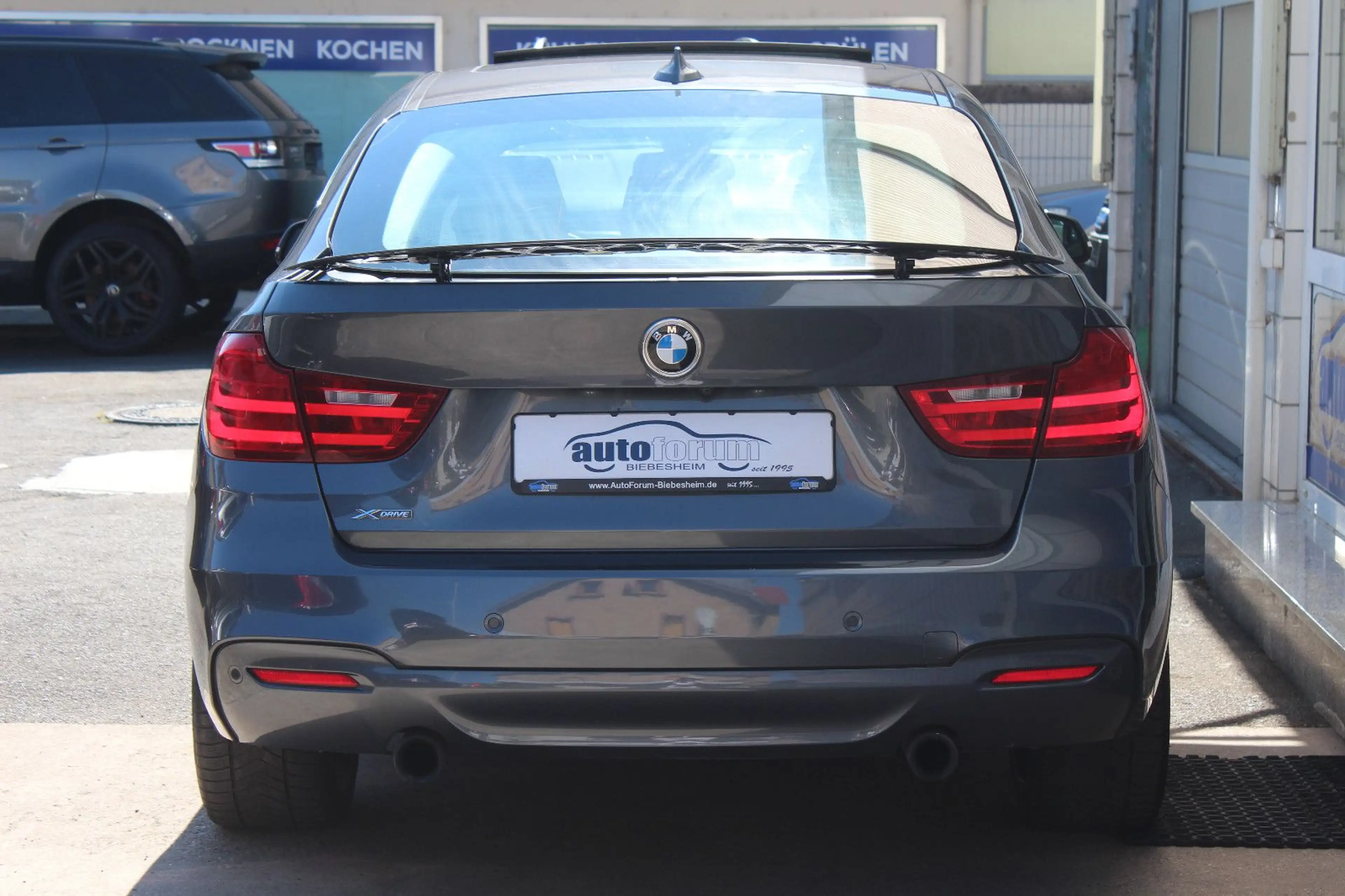 BMW 335 i GT xDrive M-Sport*Panorama*360°*HuD*H&K... — photo 6