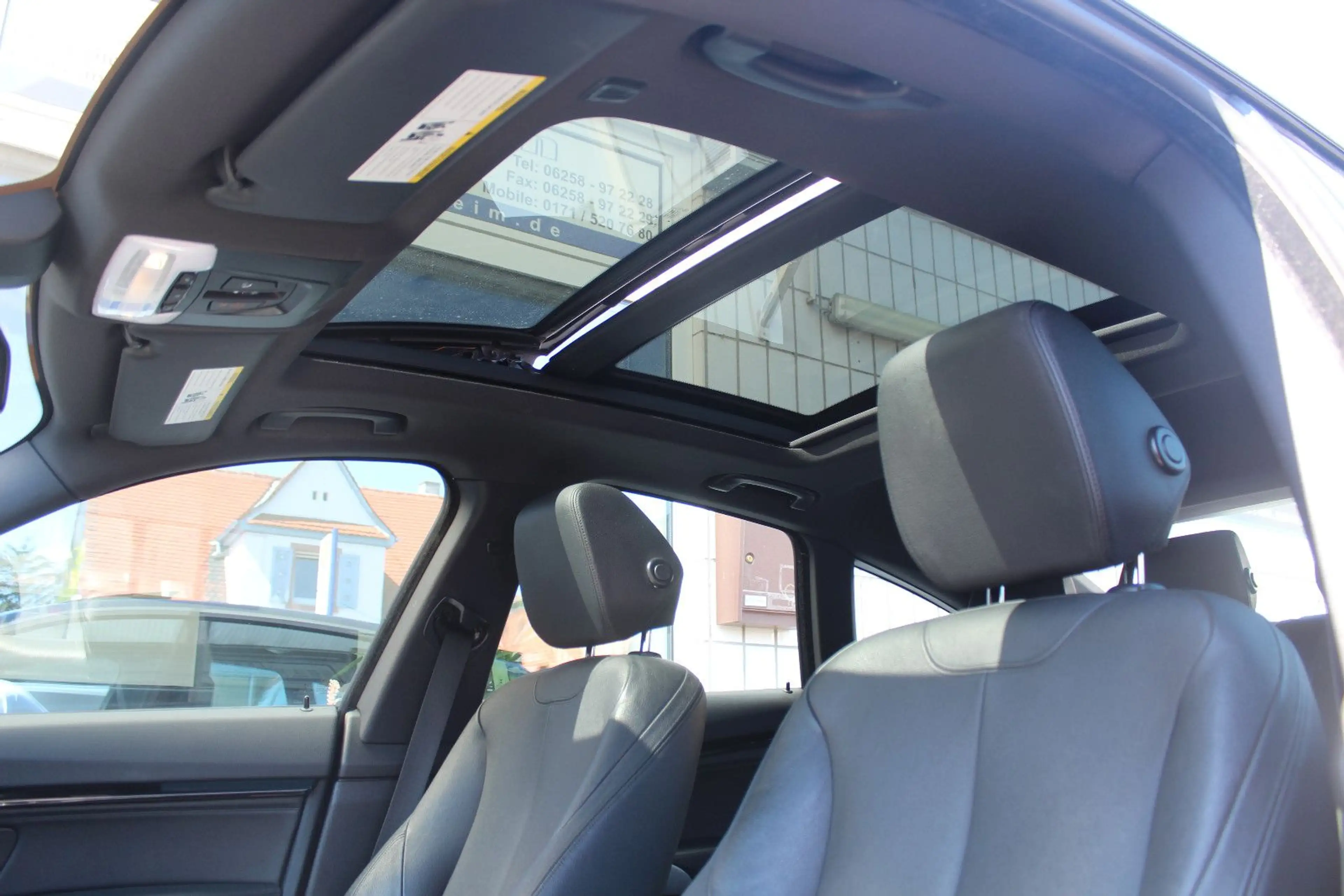 BMW 335 i GT xDrive M-Sport*Panorama*360°*HuD*H&K... — photo 11