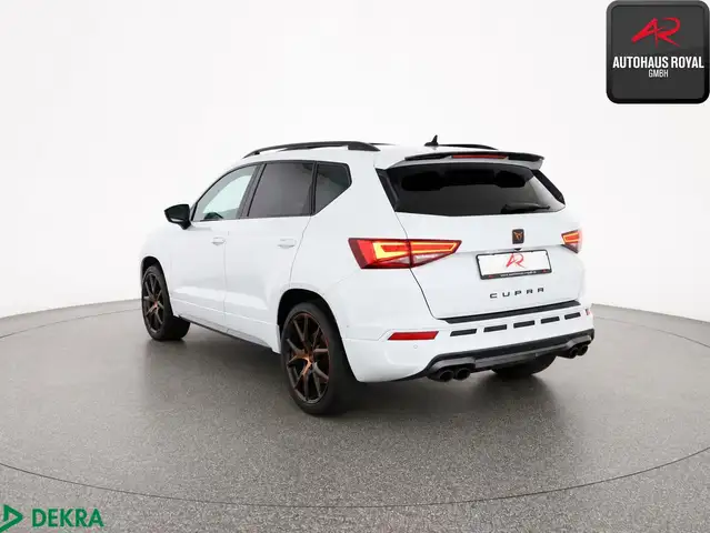 Cupra Ateca view 3