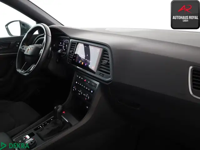 Cupra Ateca view 11