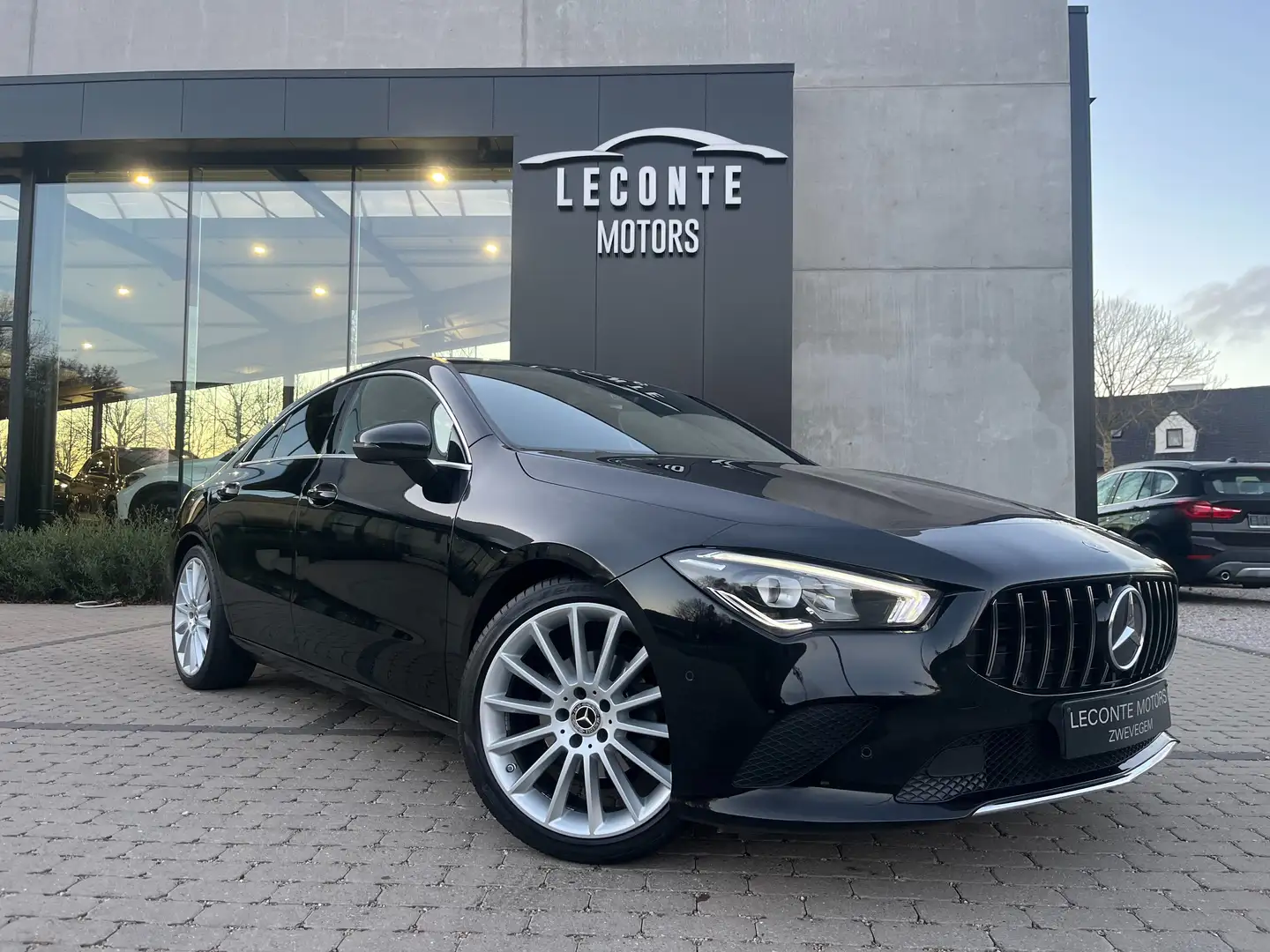Mercedes-Benz CLA 180 CLA 180 7G-DCT Coupé Sportzetels/Carplay/CAM... Black - 1