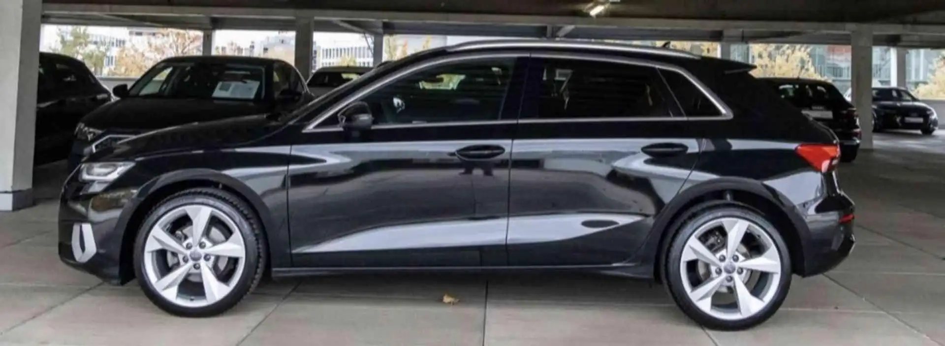 Audi A3 SPB 30 TFSI S line edition Schwarz - 1