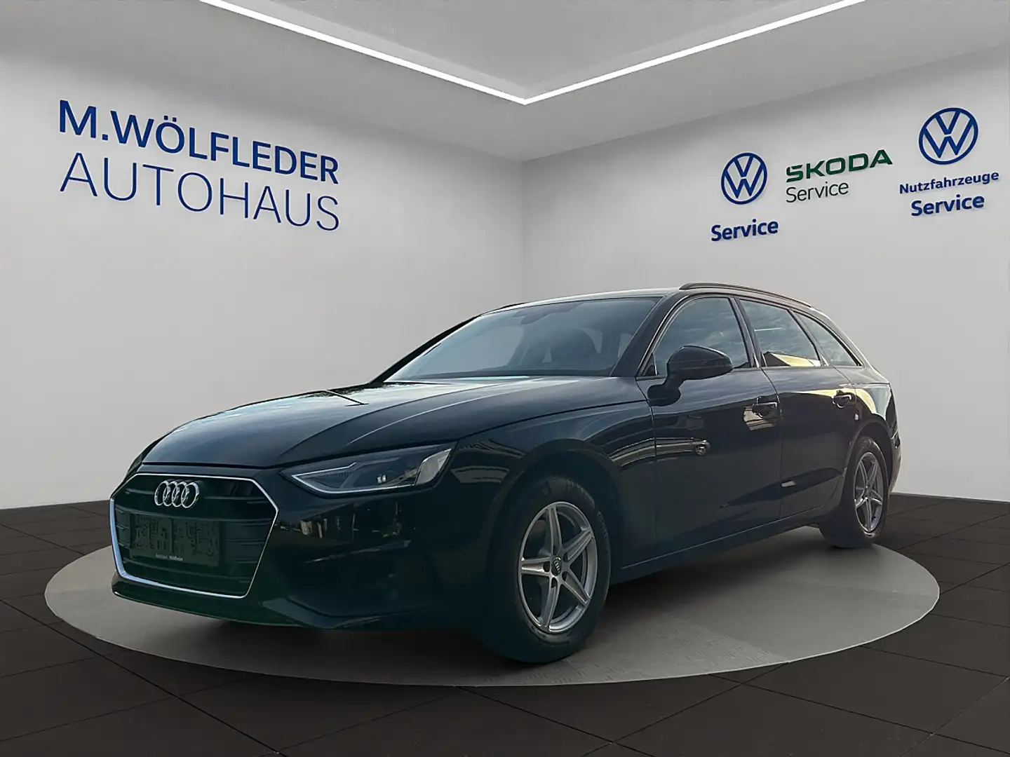 Audi A4 Avant 35 TDI Schwarz - 1