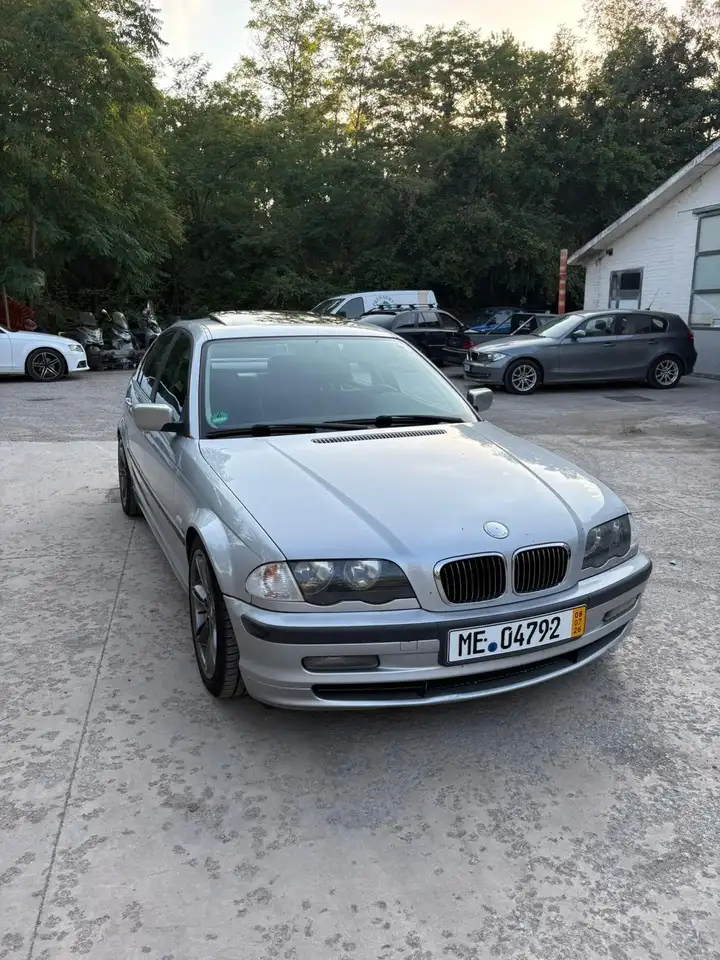 BMW 328i, foto 3