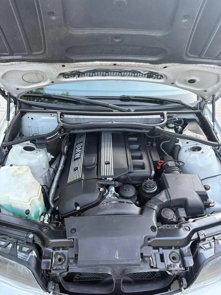 BMW 328i, foto 8