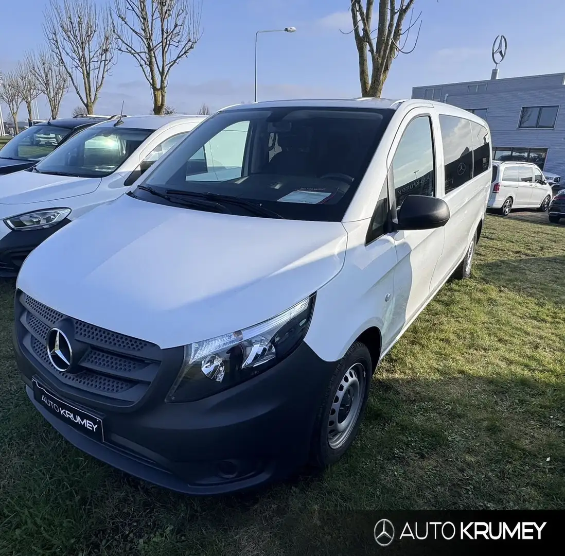Mercedes-Benz Vito 114 CDI Tourer PRO Extralang +Navi+R-CD Weiß - 2