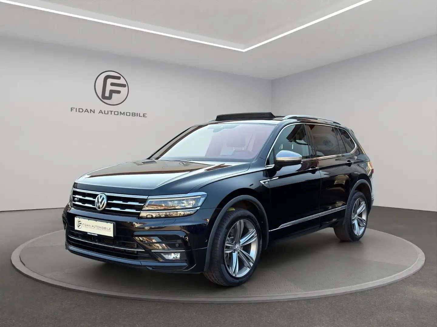Volkswagen Tiguan Allspace High 4M 2x R-Line*Pano*Virtual* Schwarz - 1