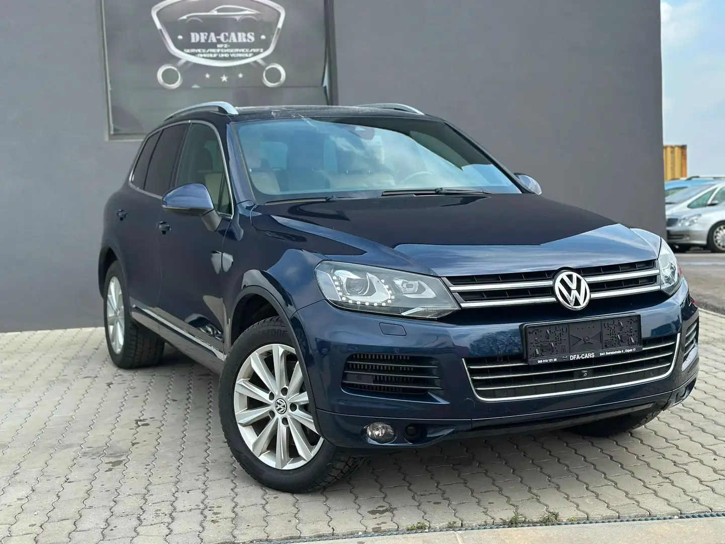 Volkswagen Touareg Exclusive 4.2TDI Blau - 1