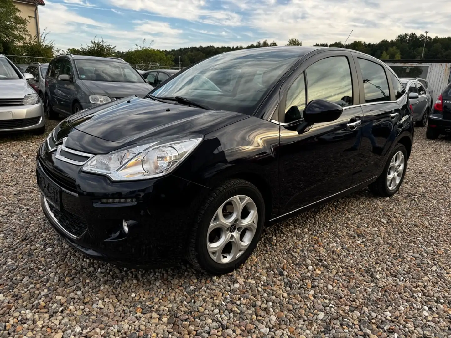 Citroen C3 Selection*Klima*Pano*SHZ*1.Hand*SH-Gepflegt* Bleu - 1