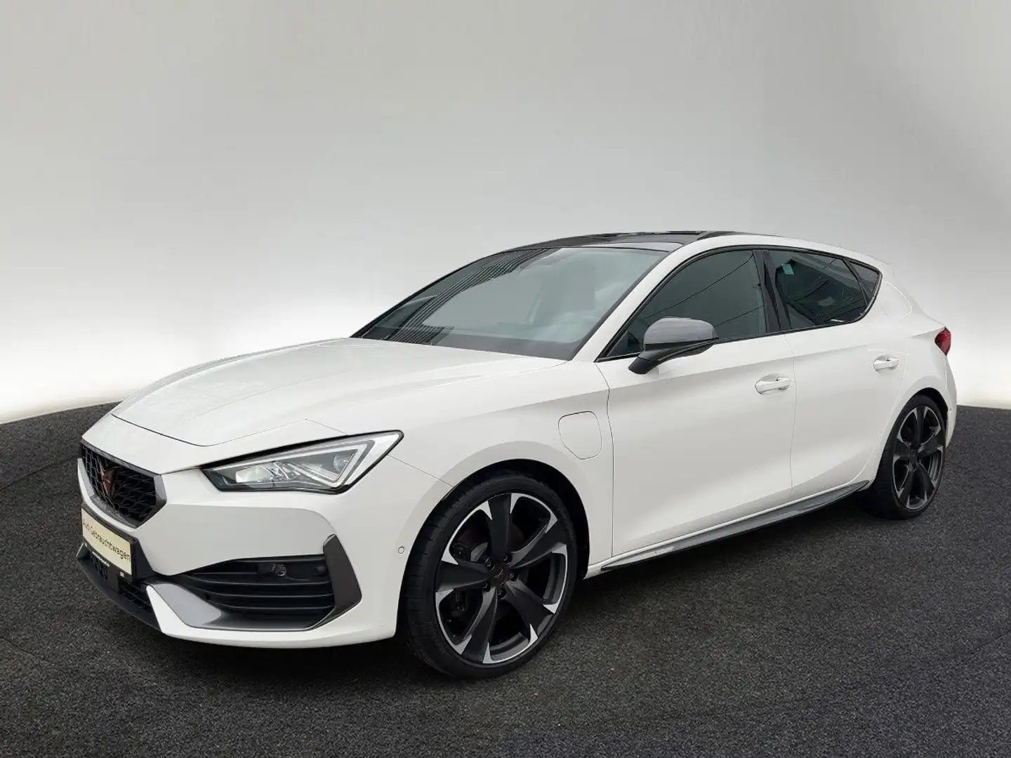 CUPRA Leon VZ 1.4 e-Hybrid DSG 180kW Pano Sitzhzg Weiß - 2