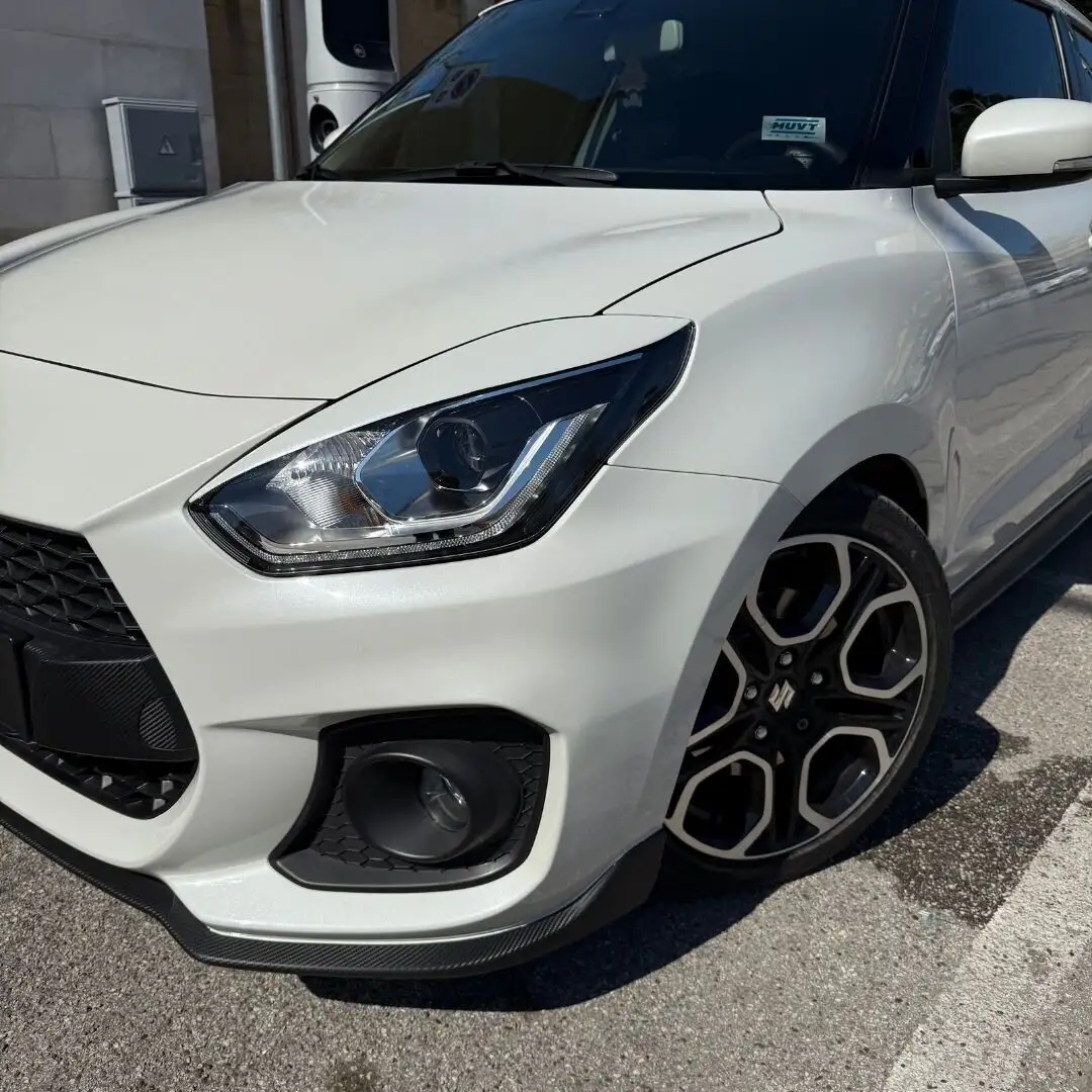 Suzuki Swift Sport 1.4 Hybrid Boosterjet Wit - 2
