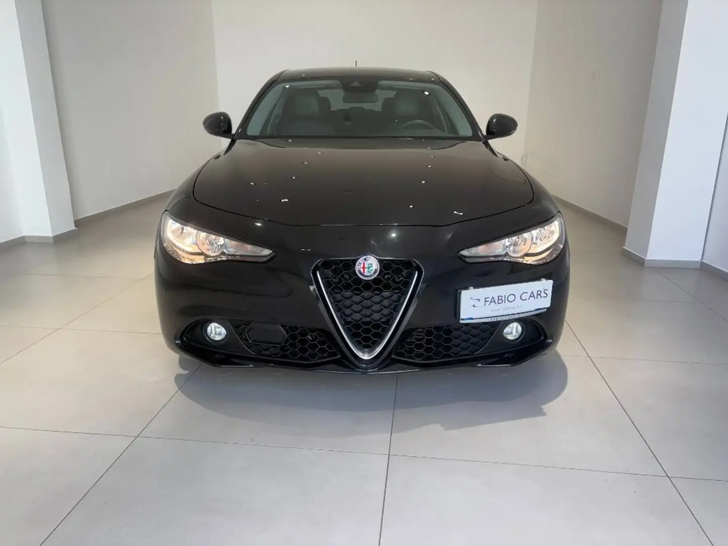 Alfa Romeo Giulia 2.2 t Super 180cv Noir - 2