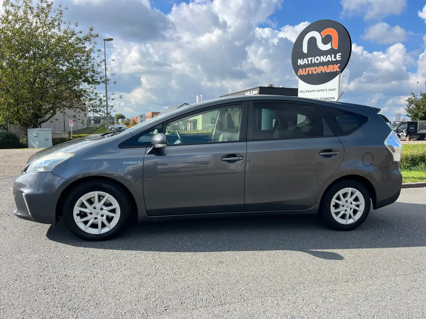 Toyota Prius+ Prius Wagon 2012 * 1.8 Aspiration 96g * 7.PERSOONS Gris - 2