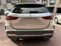 Mercedes-Benz GLA 250 250e Plateado - thumbnail 4