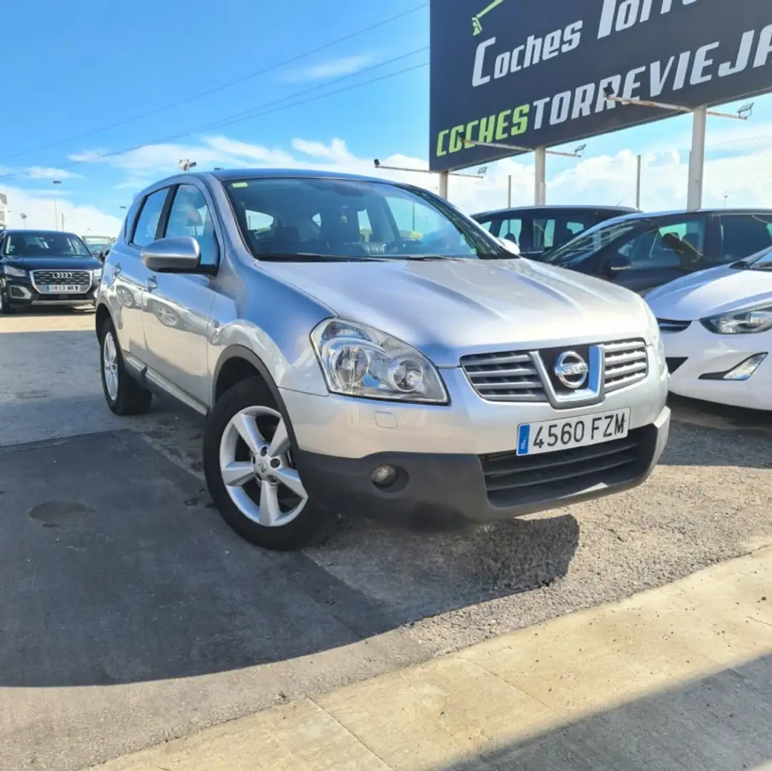 Nissan Qashqai 2.0dCi Tekna 4x4 A/T Gris - 1