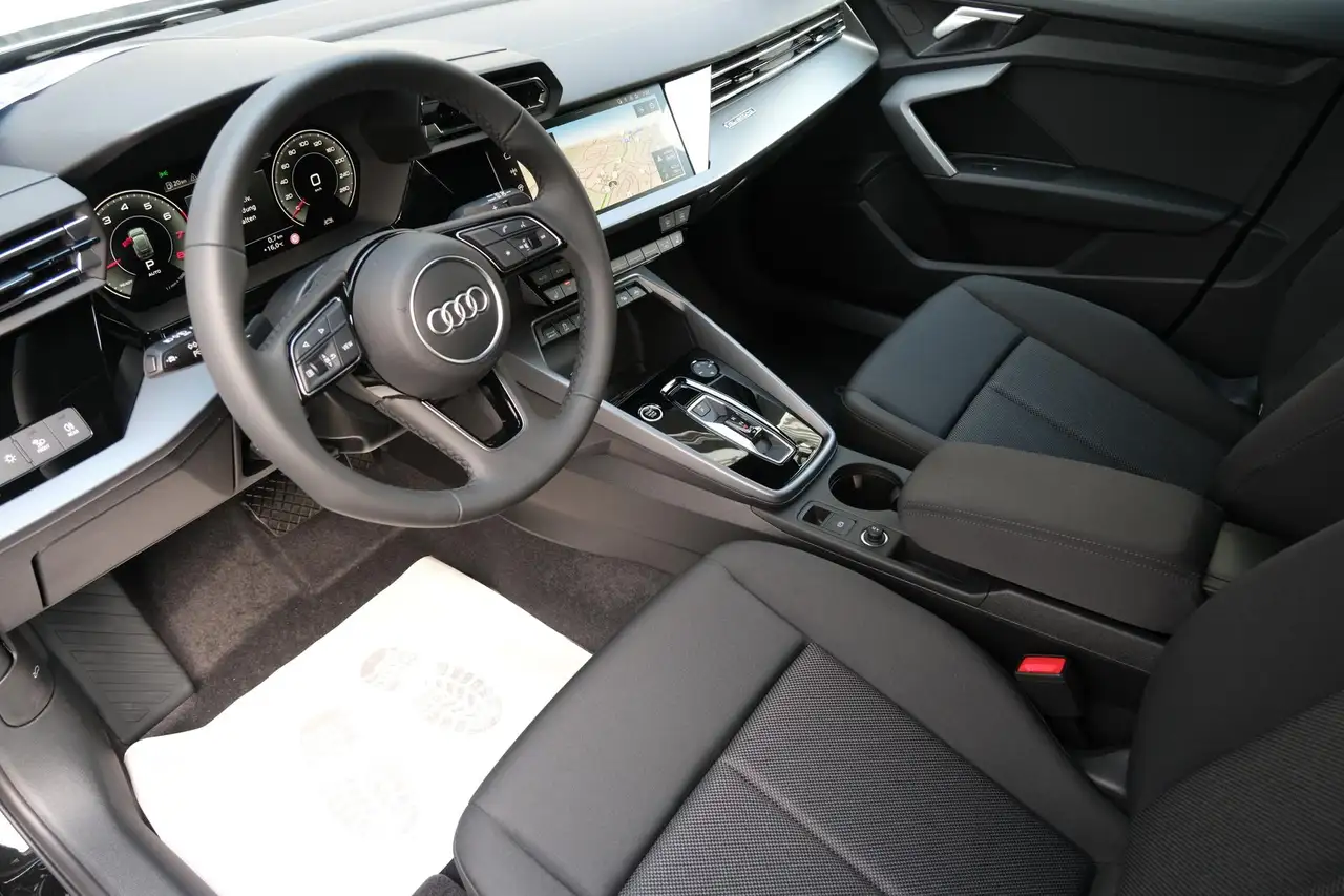 Audi A3 2026 — фото 12