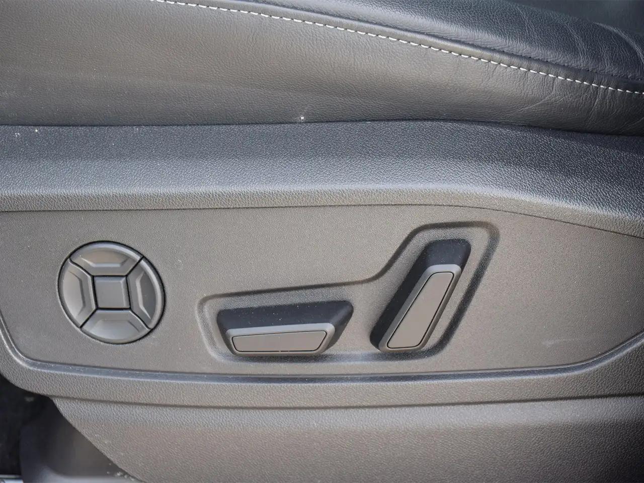 Audi Q5 снимка Audi Q5