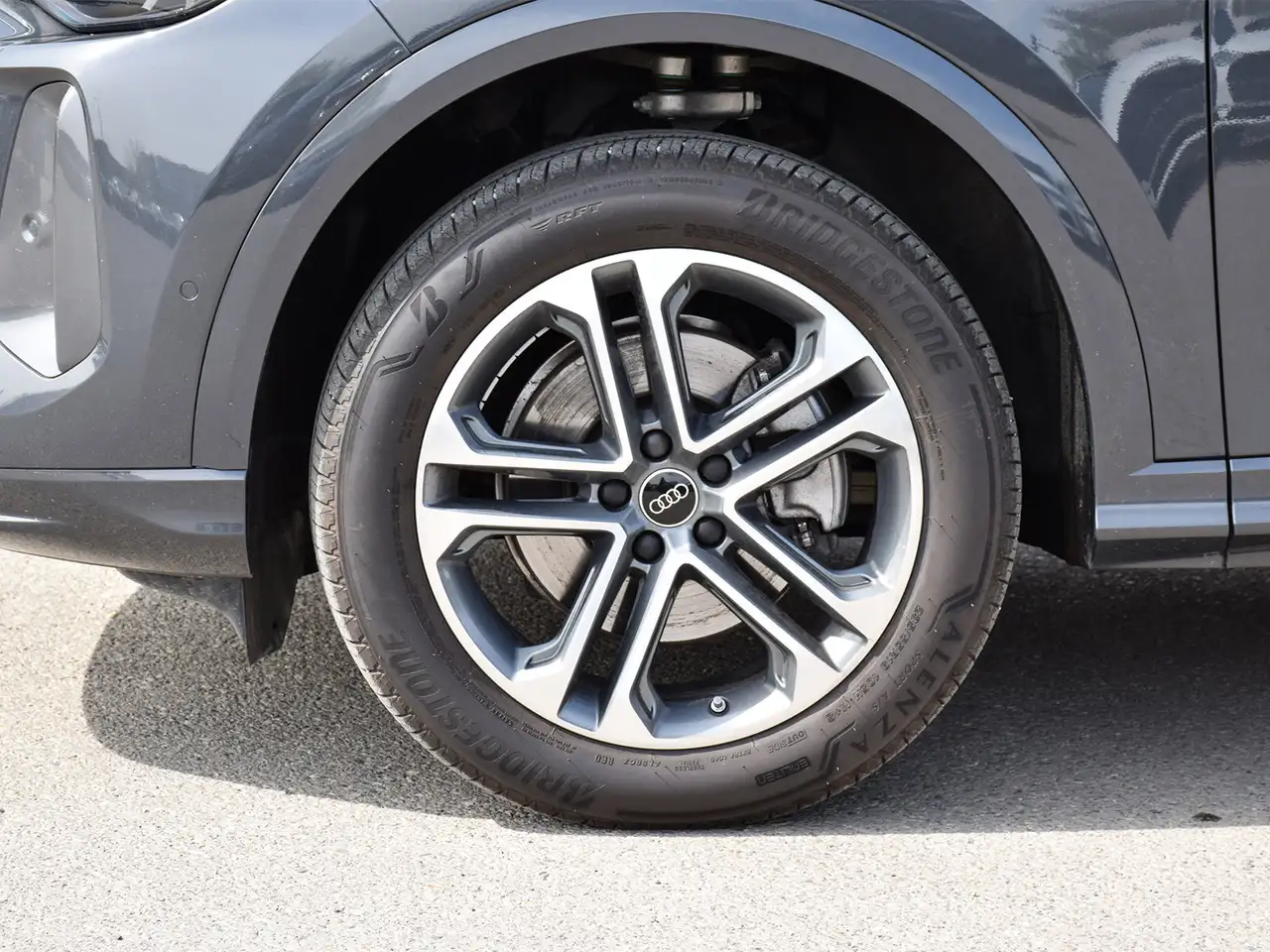 Audi Q5 снимка Audi Q5