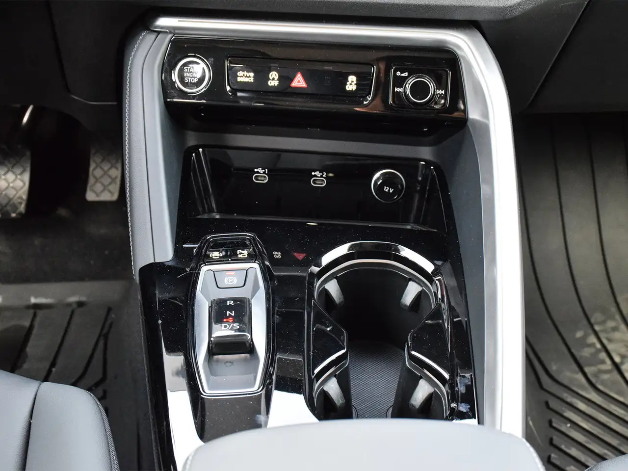 Audi Q5 снимка Audi Q5