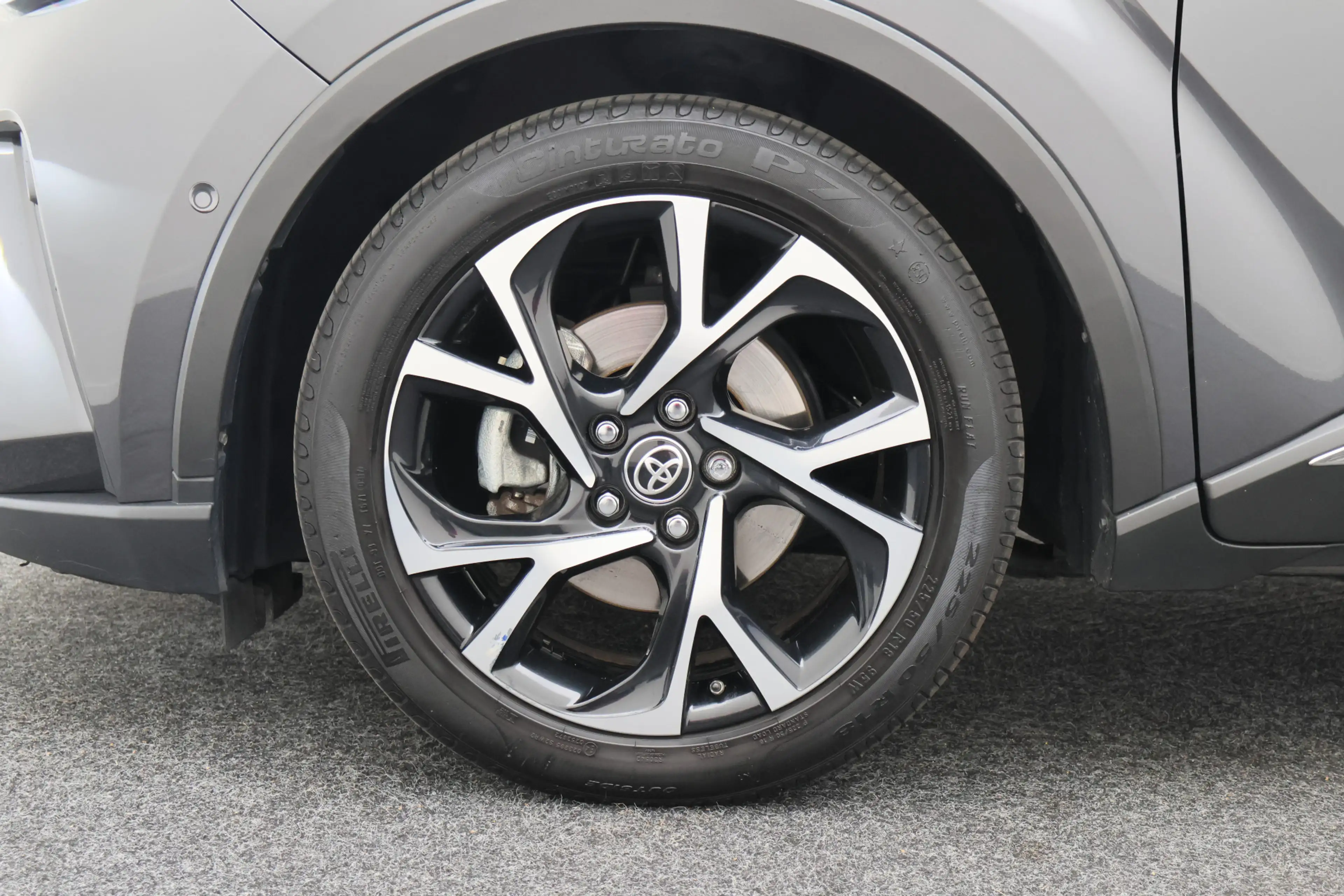 Toyota C-HR 1.8 Hybrid Style — photo 25
