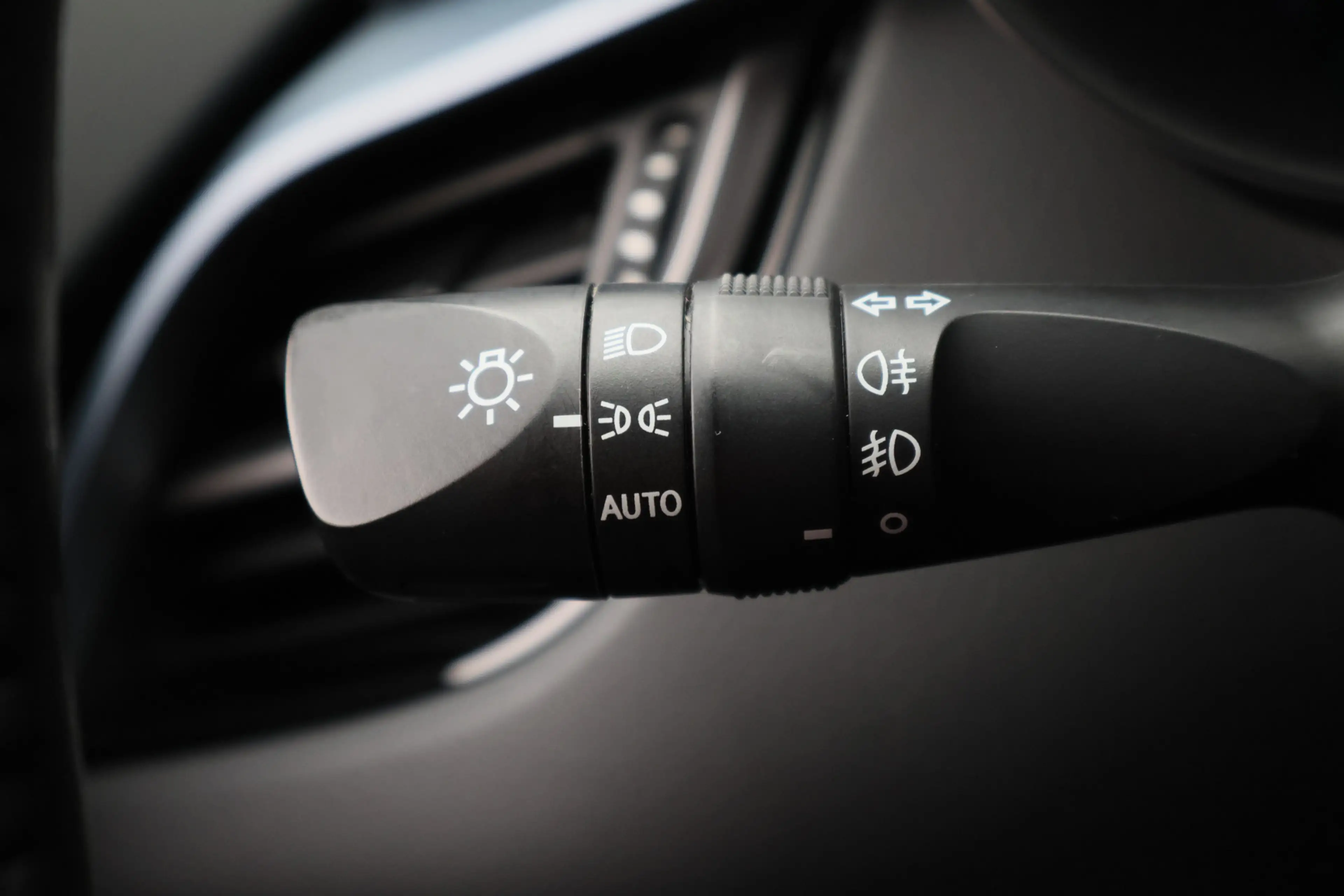 Toyota C-HR 1.8 Hybrid Style — photo 37
