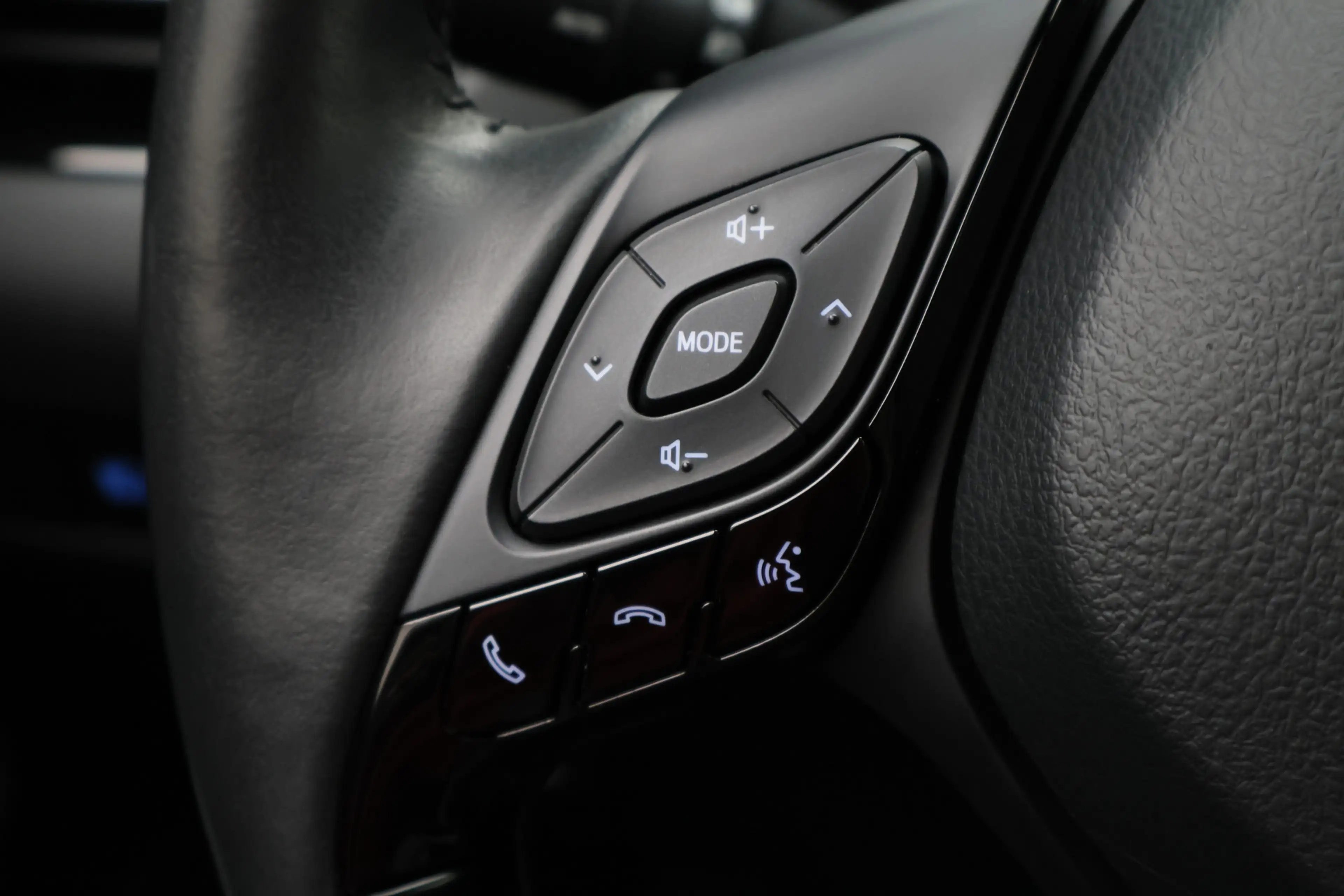 Toyota C-HR 1.8 Hybrid Style — photo 39