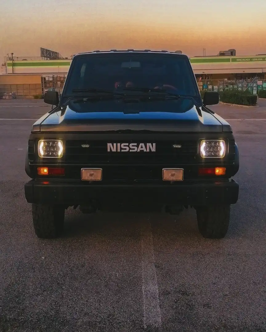 Nissan Patrol Patrol Safari TR - Autovettura 5posti Negro - 1