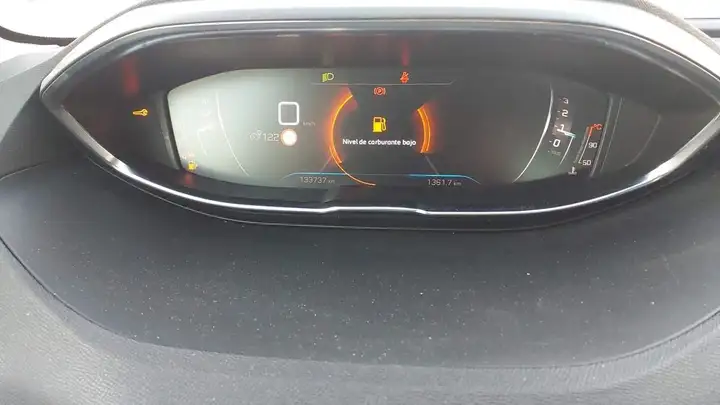 Peugeot 3008 2021, foto 6
