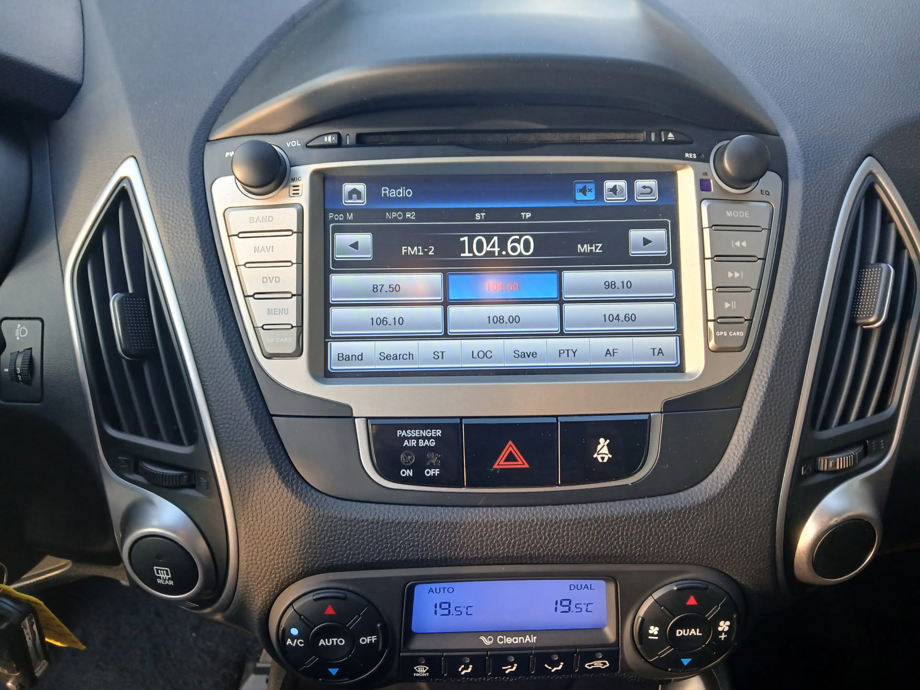 Hyundai iX35 2.0i Dynamic — photo 9