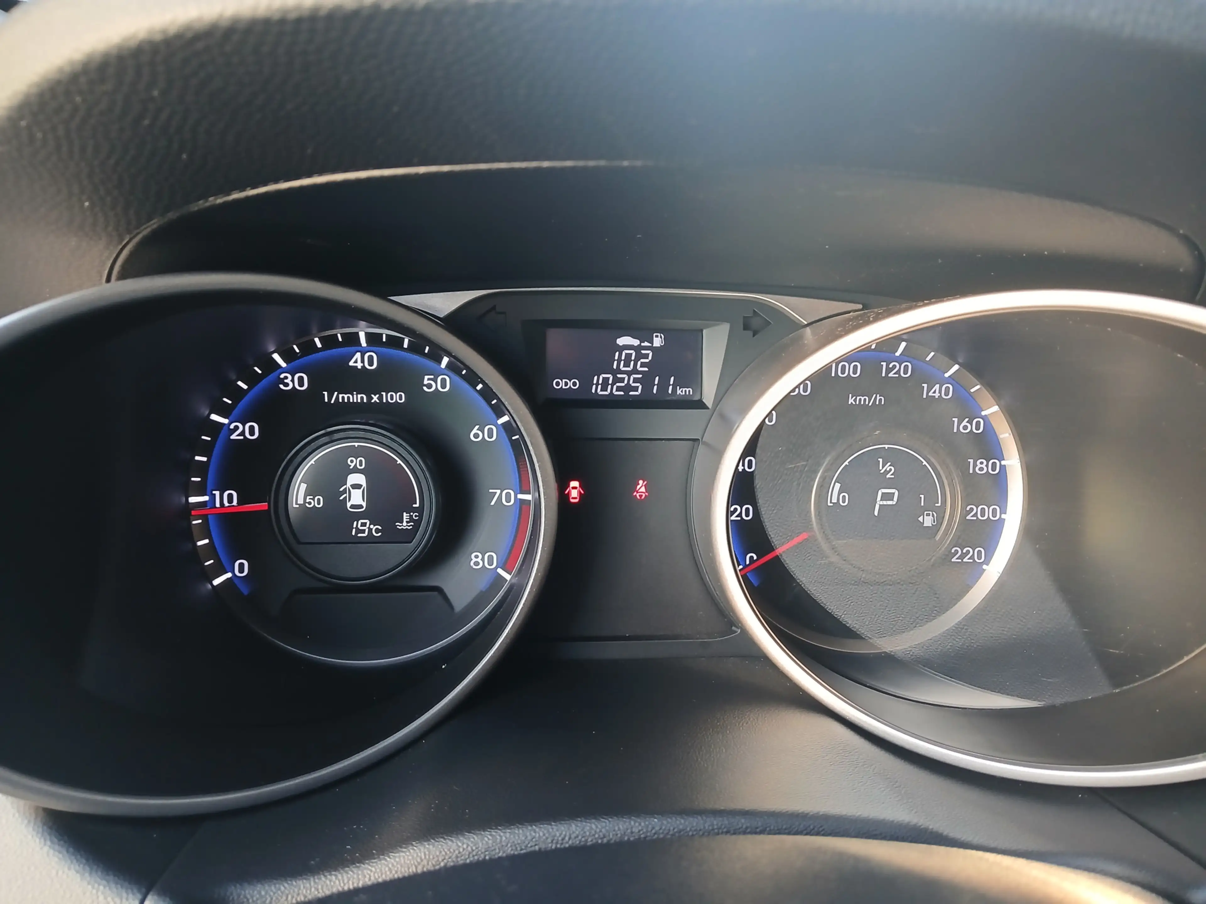 Hyundai iX35 2.0i Dynamic — photo 8