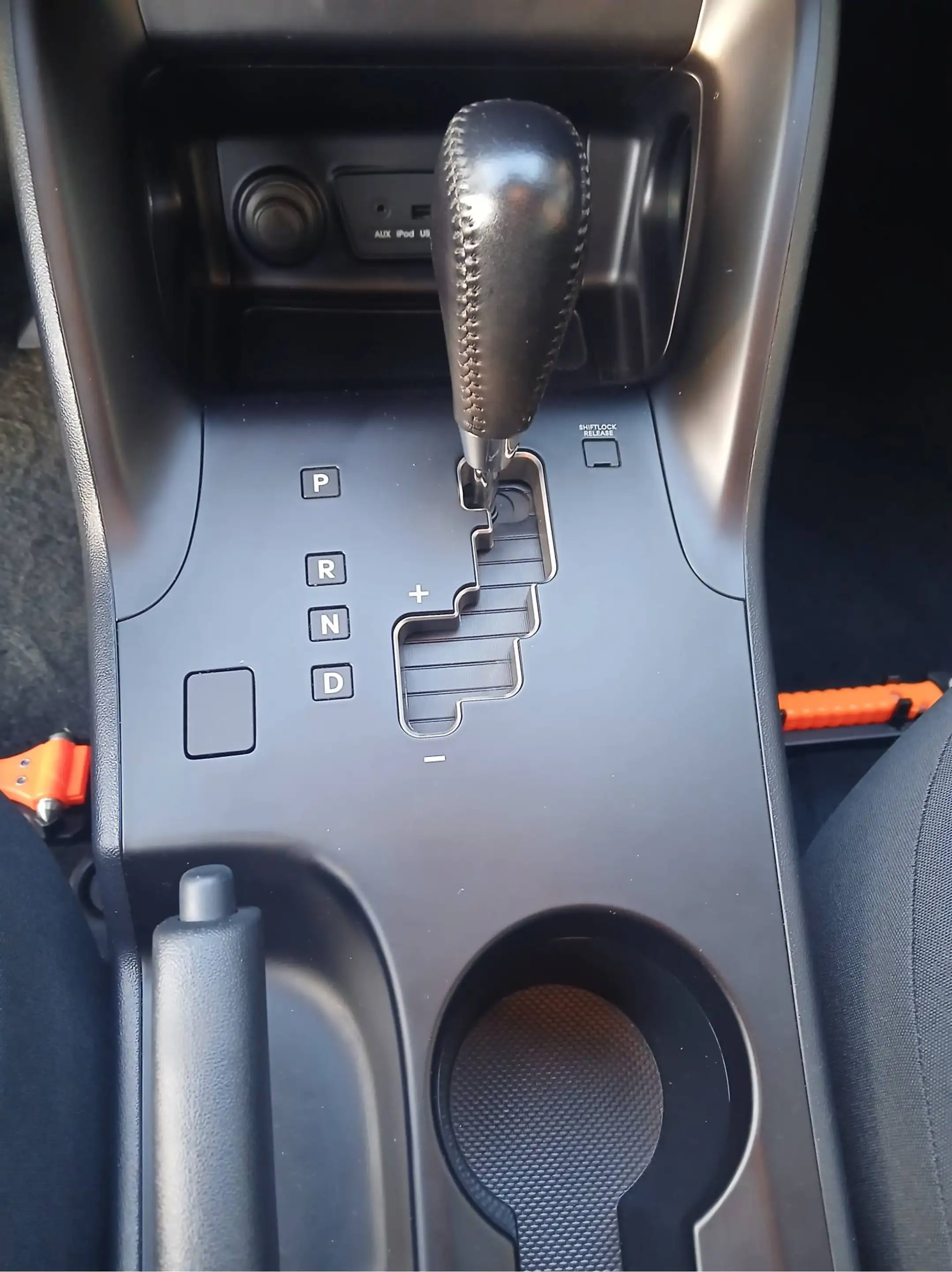 Hyundai iX35 2.0i Dynamic — photo 12